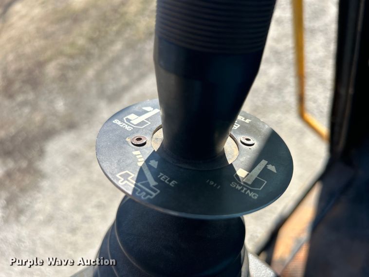 image for item DS0815 1988 Grove  4425G crane