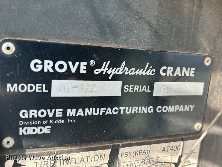 image for item DS0815 1988 Grove  4425G crane