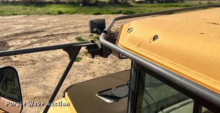 image for item DS2899 2008 Volvo A25E haul truck