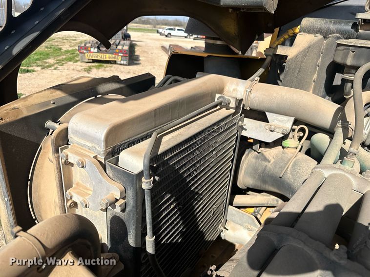 image for item DS2899 2008 Volvo A25E haul truck