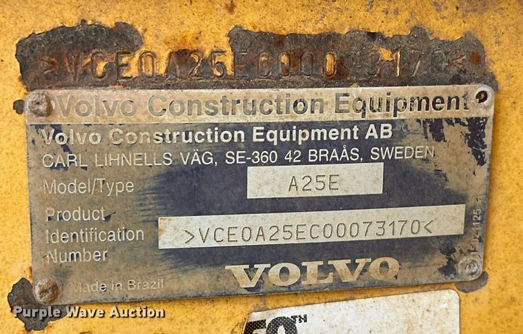 image for item DS2899 2008 Volvo A25E haul truck