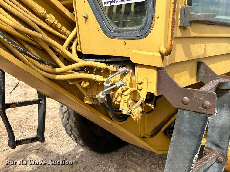image for item DS2901 1992 Caterpillar  140G motor grader