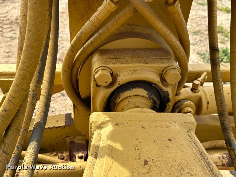 image for item DS2901 1992 Caterpillar  140G motor grader