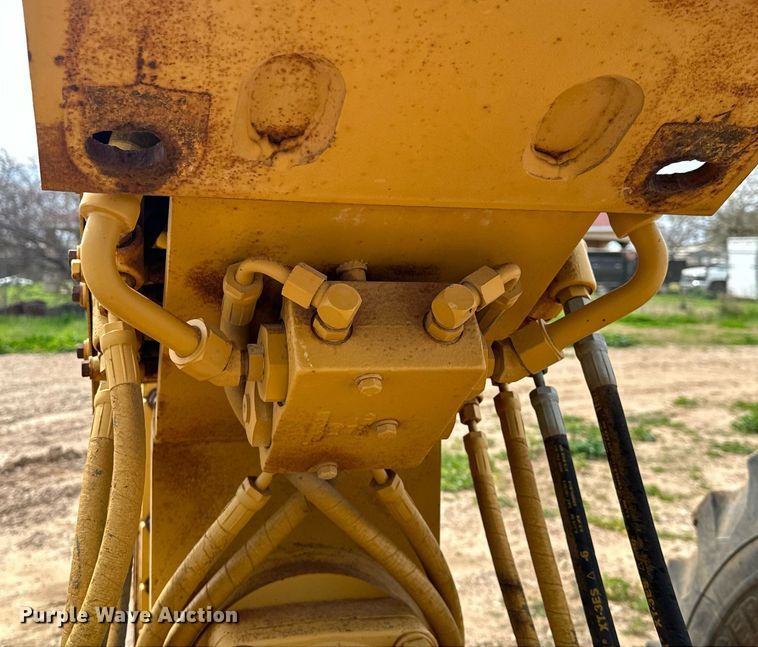 image for item DS2901 1992 Caterpillar  140G motor grader