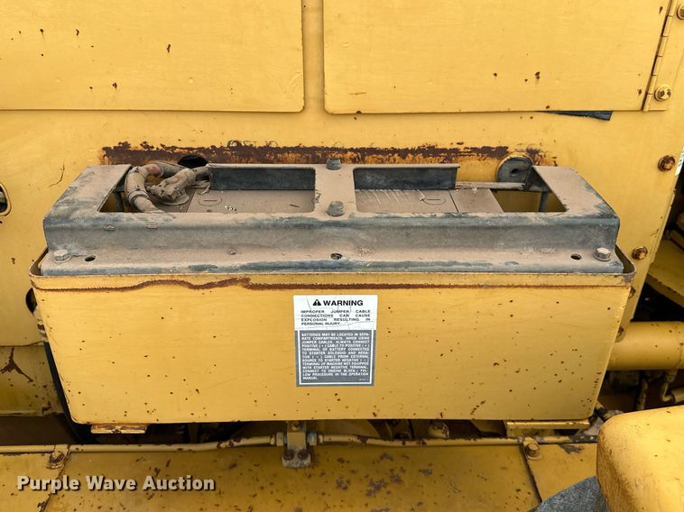 image for item DS2901 1992 Caterpillar  140G motor grader