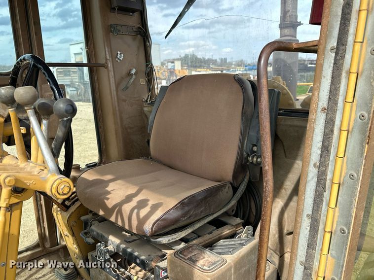 image for item DS2901 1992 Caterpillar  140G motor grader