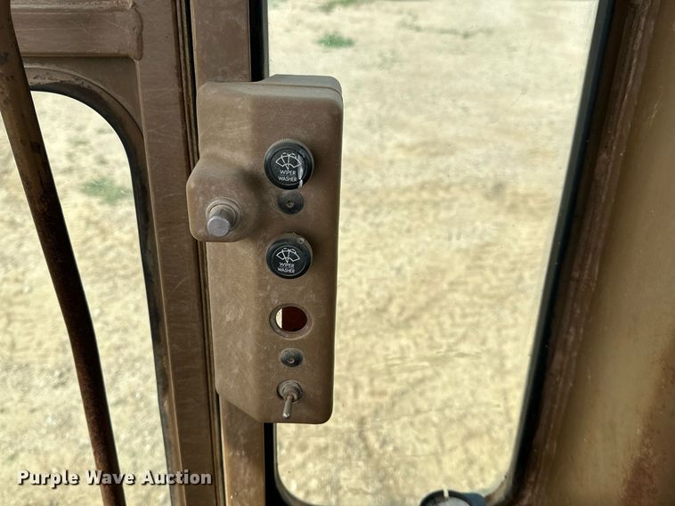 image for item DS2901 1992 Caterpillar  140G motor grader