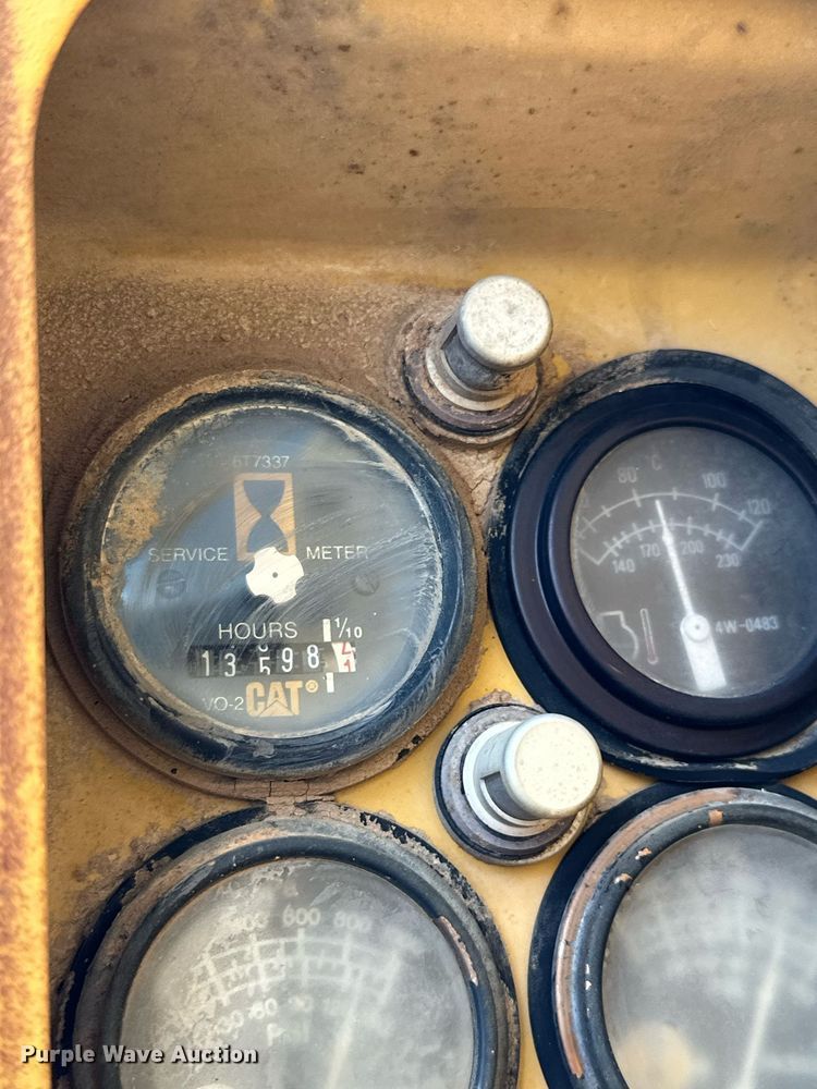 image for item DS2901 1992 Caterpillar  140G motor grader