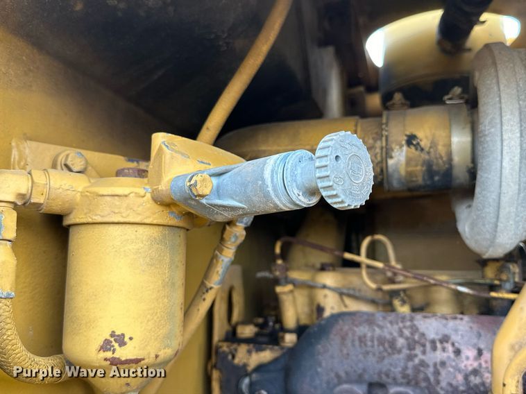 image for item DS2901 1992 Caterpillar  140G motor grader