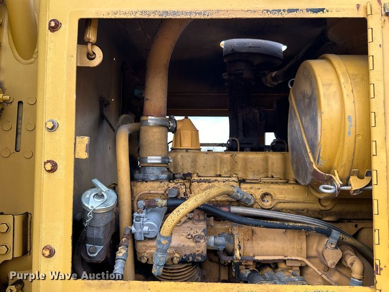 image for item DS2901 1992 Caterpillar  140G motor grader