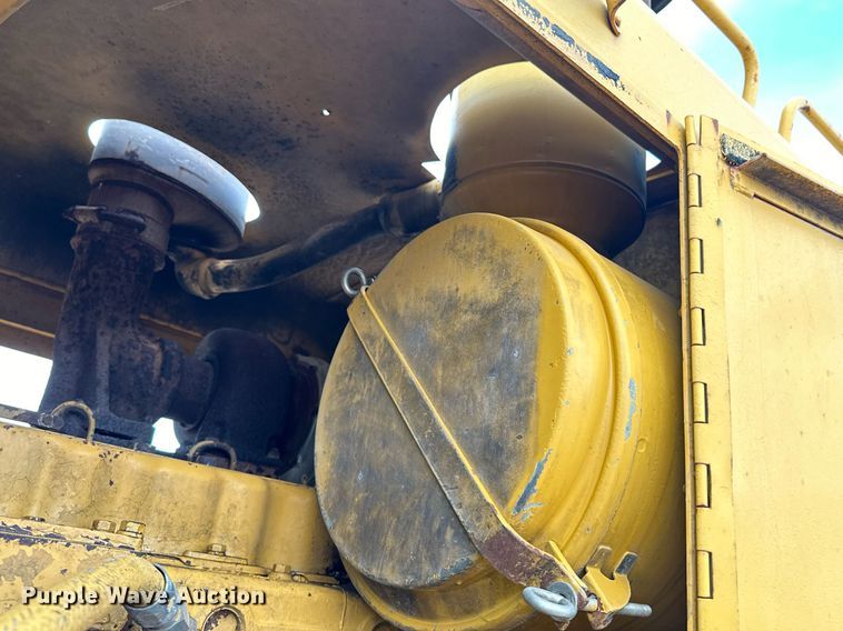 image for item DS2901 1992 Caterpillar  140G motor grader
