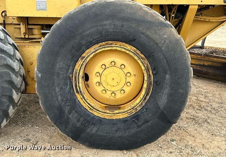 image for item DS2901 1992 Caterpillar  140G motor grader