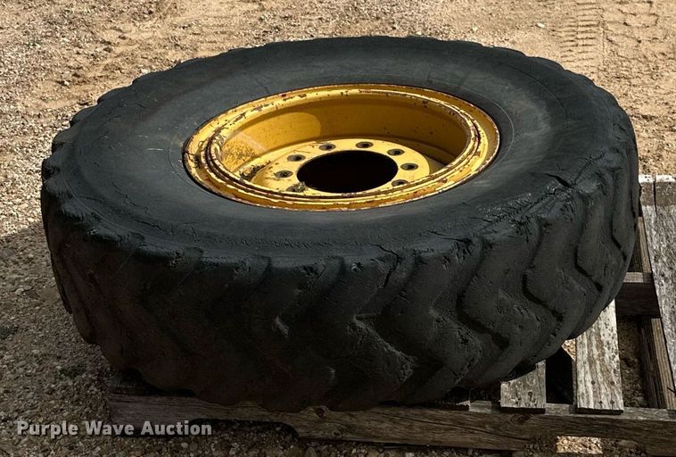 image for item DS2901 1992 Caterpillar  140G motor grader