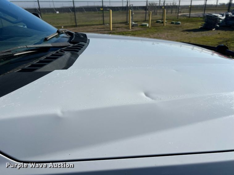 image for item DS2918 2017 Ford F550 bucket truck