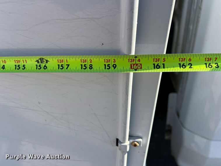 image for item DS2918 2017 Ford F550 bucket truck