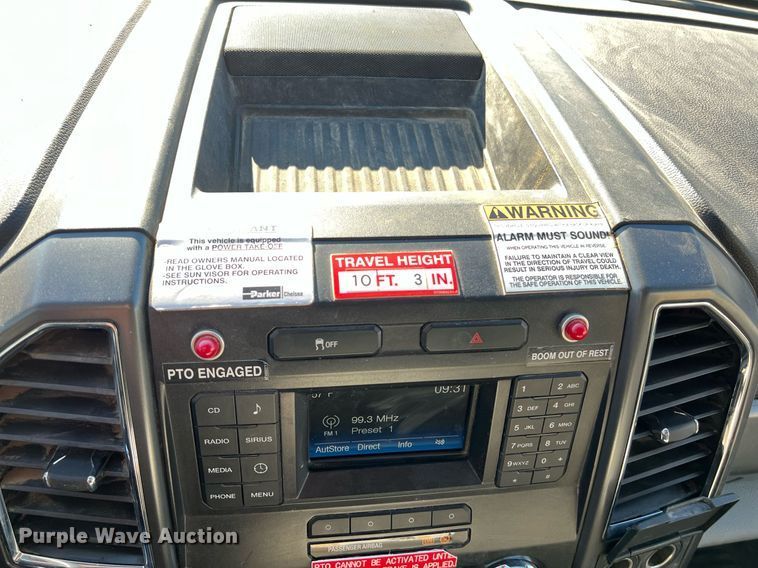 image for item DS2918 2017 Ford F550 bucket truck