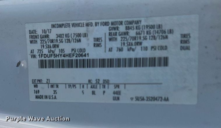 image for item DS2918 2017 Ford F550 bucket truck