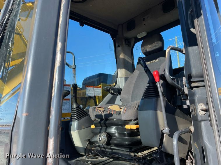 image for item DS5395 2018 Komatsu  PC138USLC-11  excavator