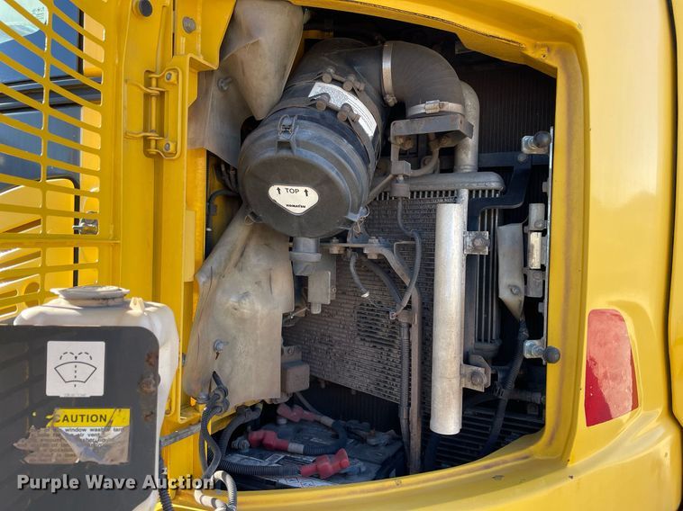 image for item DS5395 2018 Komatsu  PC138USLC-11  excavator