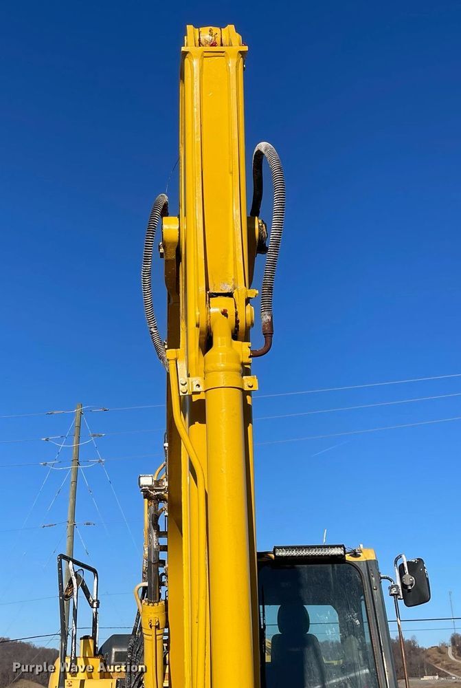 image for item DS5397 2018 Komatsu  PC138USLC-11 excavator