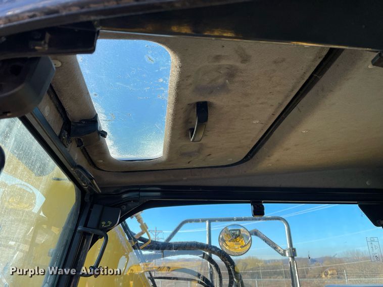 image for item DS5397 2018 Komatsu  PC138USLC-11 excavator