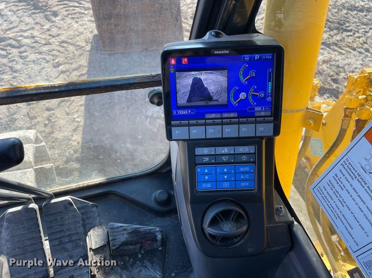 image for item DS5397 2018 Komatsu  PC138USLC-11 excavator