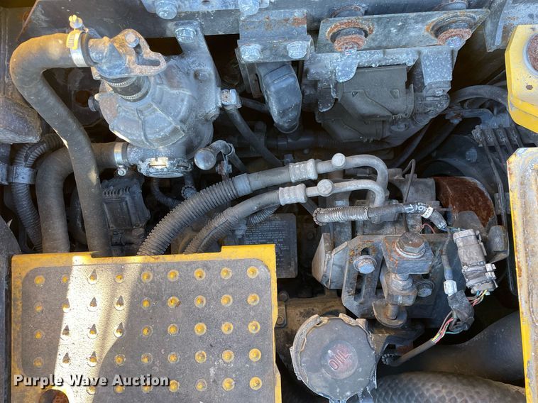 image for item DS5397 2018 Komatsu  PC138USLC-11 excavator