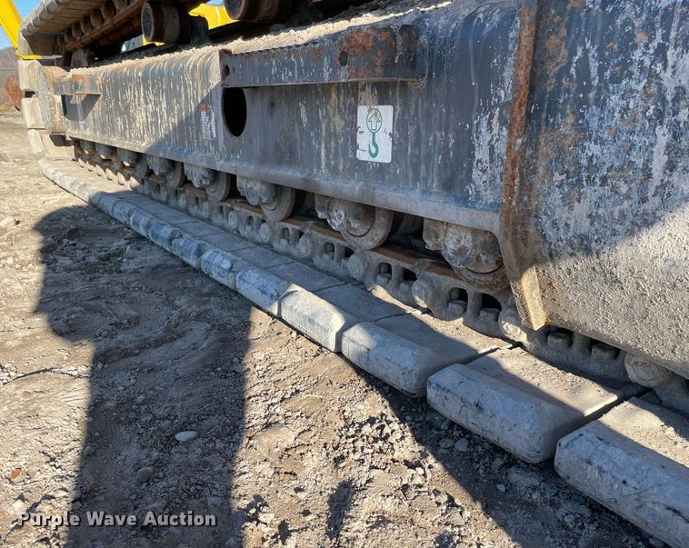 image for item DS5397 2018 Komatsu  PC138USLC-11 excavator