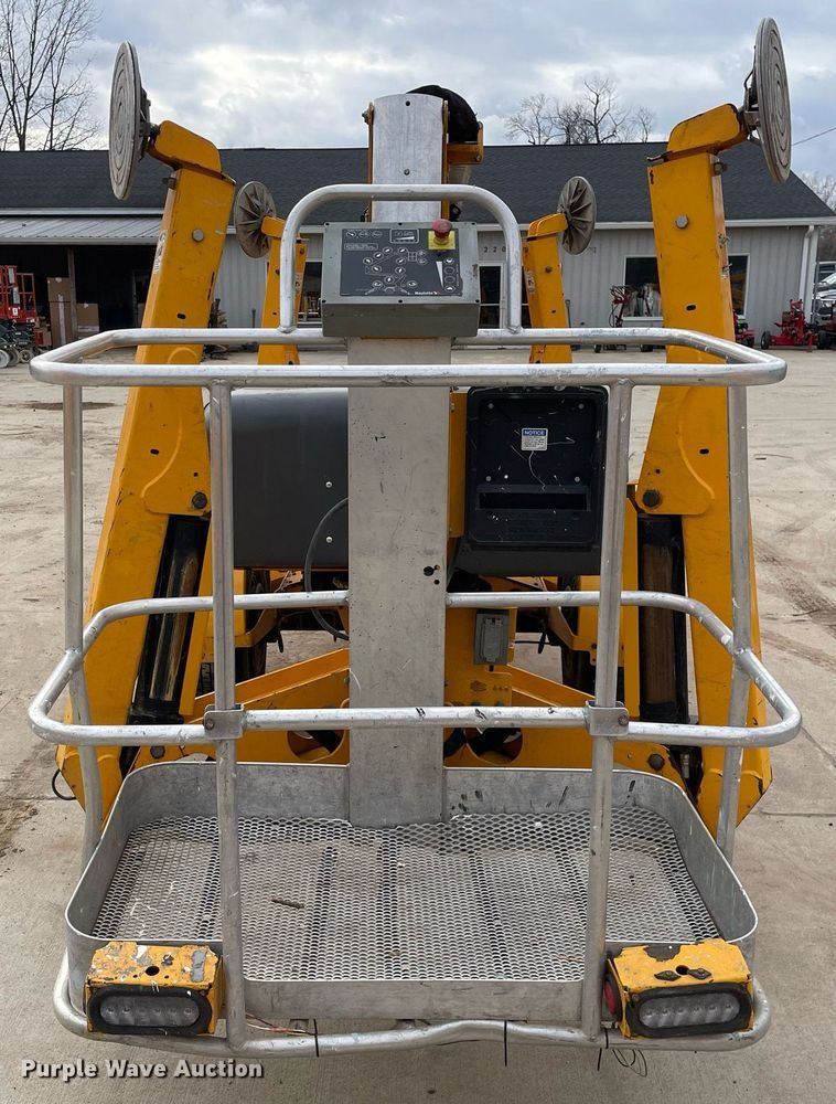 image for item DS5461 2018 Haulotte 5533A boom lift