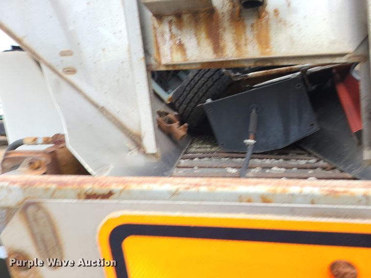 image for item DS7269 Flink spreader