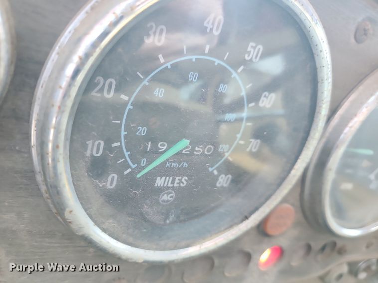 image for item DS7270 1979 GMC Brigadier dump truck