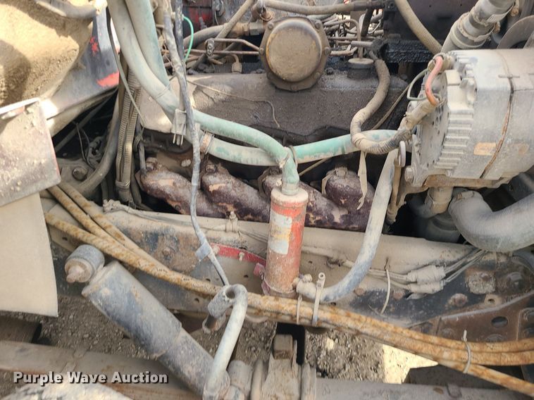 image for item DS7270 1979 GMC Brigadier dump truck