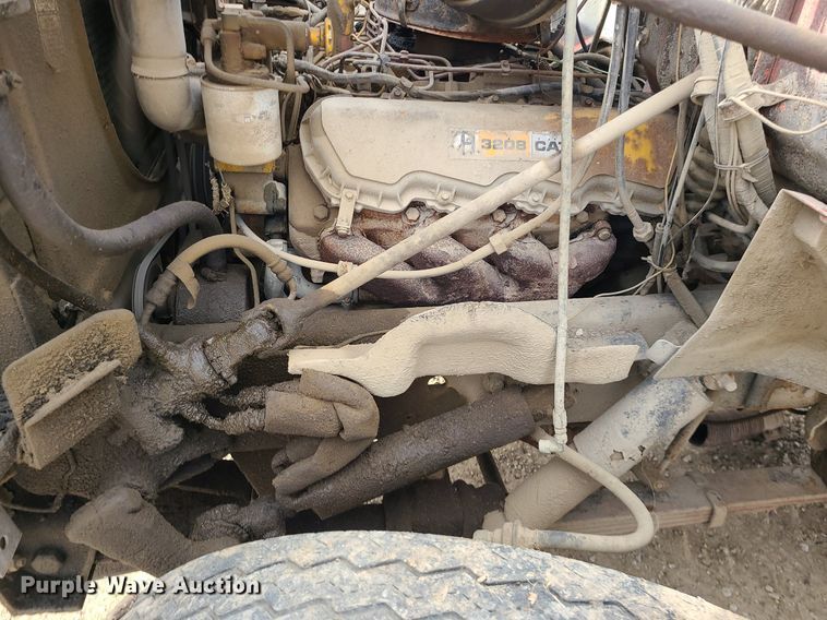 image for item DS7270 1979 GMC Brigadier dump truck