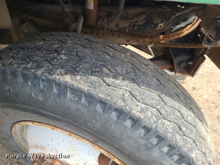 image for item DS7270 1979 GMC Brigadier dump truck