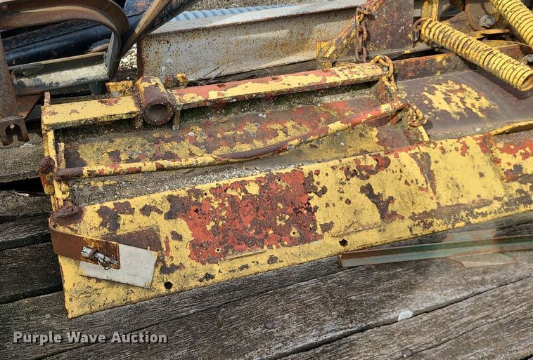 image for item DS7270 1979 GMC Brigadier dump truck