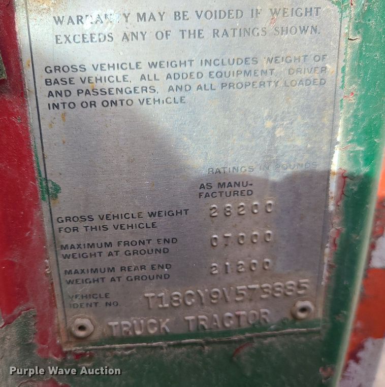 image for item DS7270 1979 GMC Brigadier dump truck