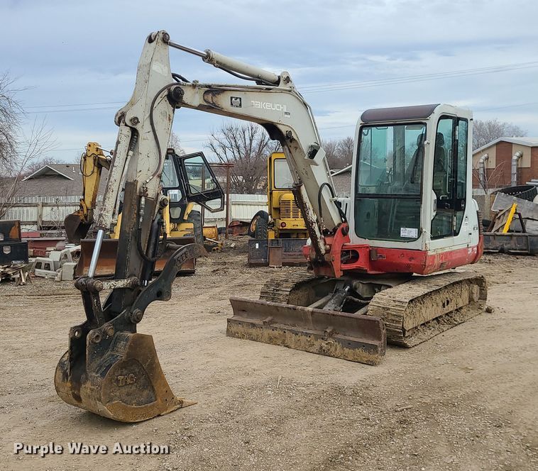 image for item DS7272 2004 Takeuchi  TB145 mini excavator