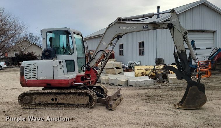 image for item DS7272 2004 Takeuchi  TB145 mini excavator