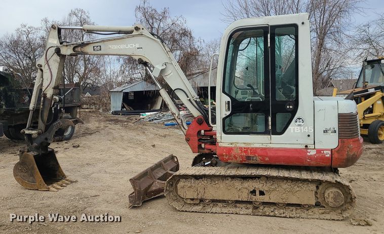 image for item DS7272 2004 Takeuchi  TB145 mini excavator