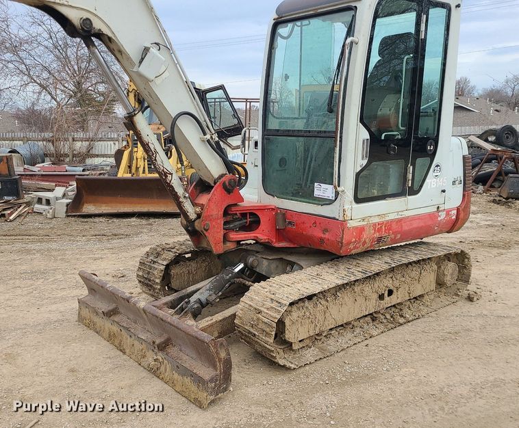 image for item DS7272 2004 Takeuchi  TB145 mini excavator