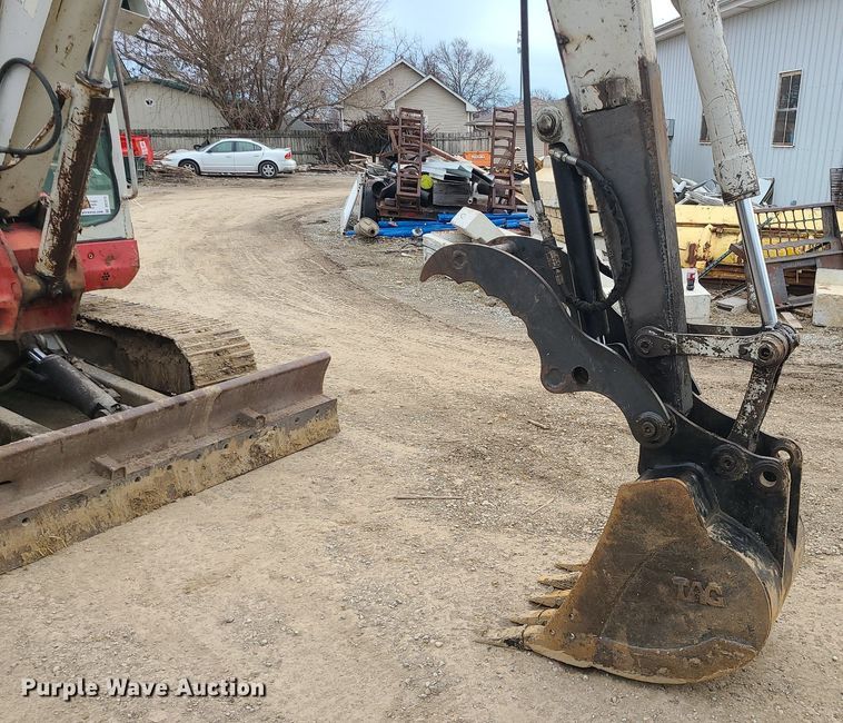 image for item DS7272 2004 Takeuchi  TB145 mini excavator