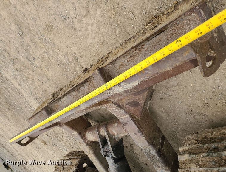 image for item DS7272 2004 Takeuchi  TB145 mini excavator