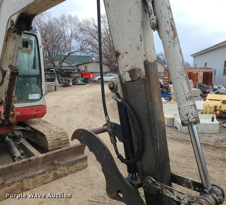 image for item DS7272 2004 Takeuchi  TB145 mini excavator