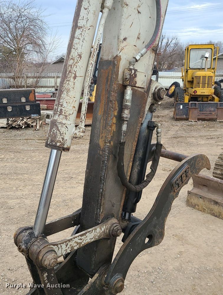 image for item DS7272 2004 Takeuchi  TB145 mini excavator