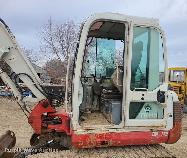 image for item DS7272 2004 Takeuchi  TB145 mini excavator
