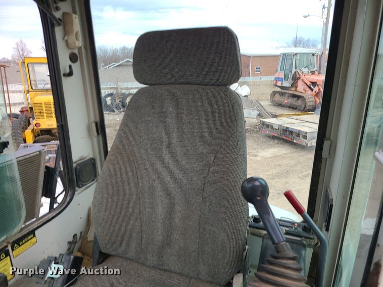 image for item DS7272 2004 Takeuchi  TB145 mini excavator