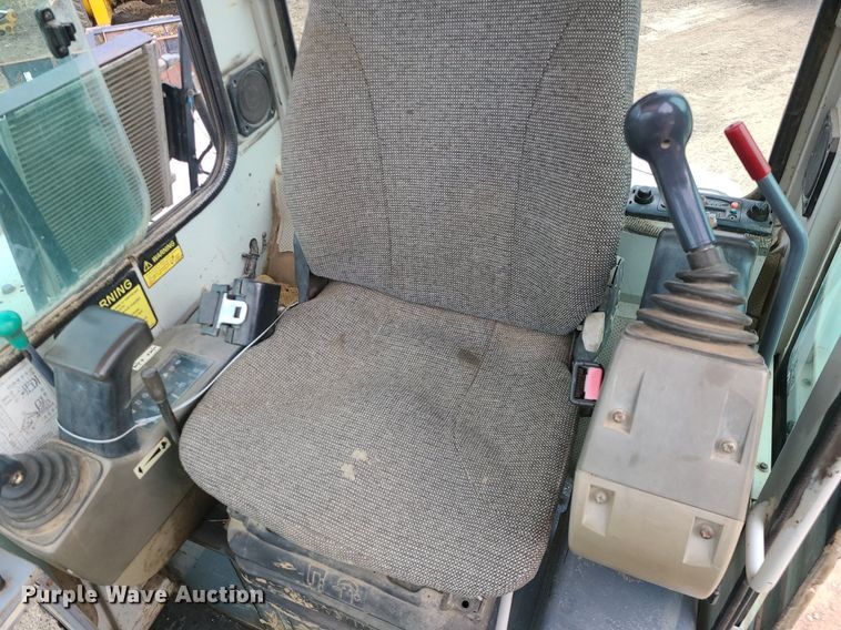 image for item DS7272 2004 Takeuchi  TB145 mini excavator