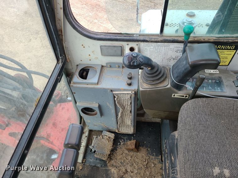 image for item DS7272 2004 Takeuchi  TB145 mini excavator