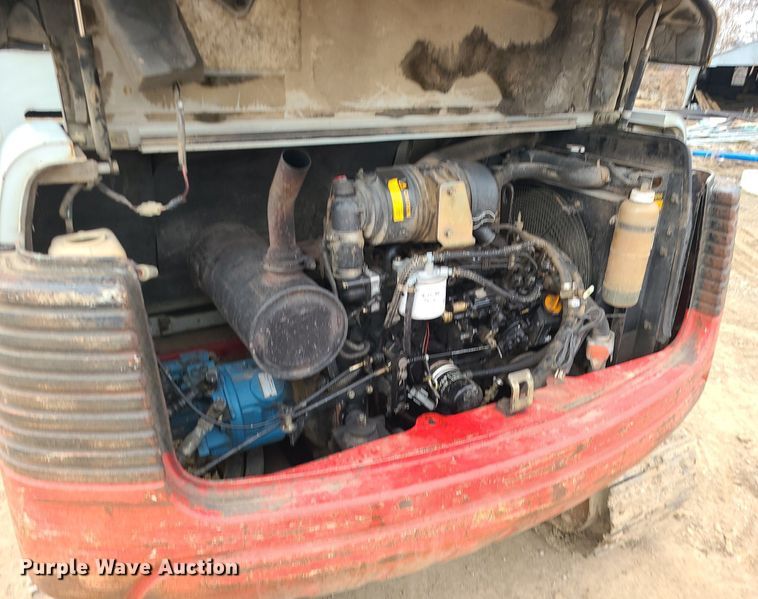 image for item DS7272 2004 Takeuchi  TB145 mini excavator