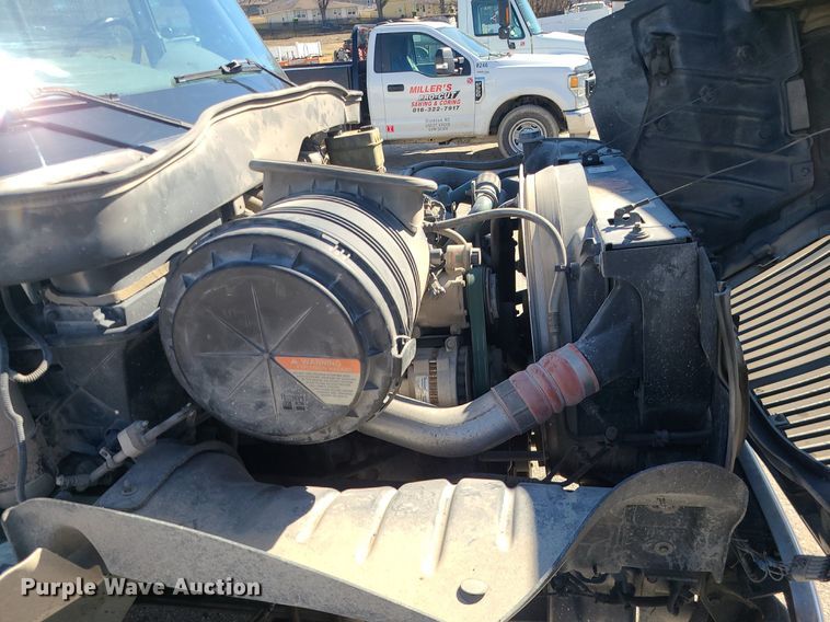 image for item DS7284 2006 International 4300 utility / service truck